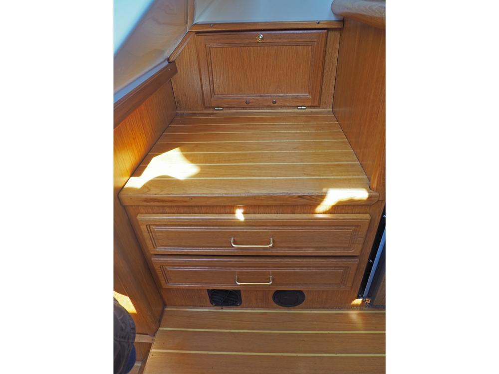 Stuurhuis, Accommodatie